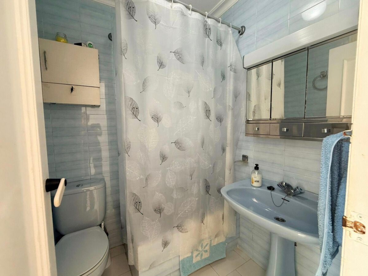 11d005ff-fba5-4410-a811-edc7321cebb0