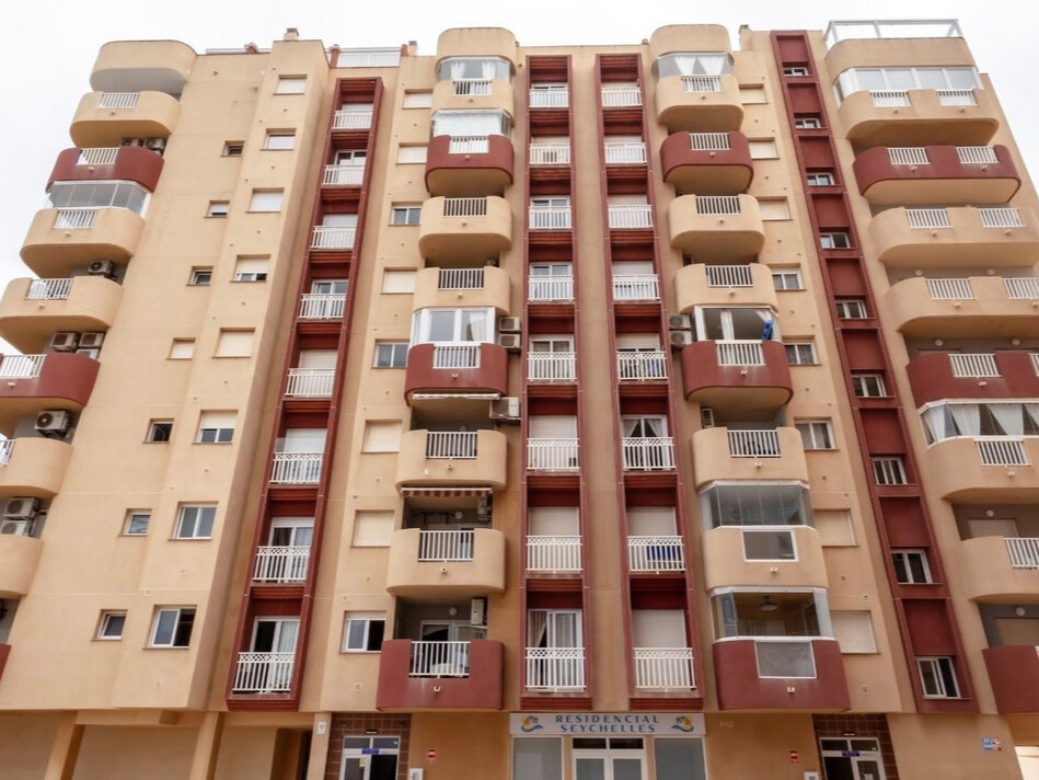 1bf38a8c-56c1-4b84-b893-57071592000f