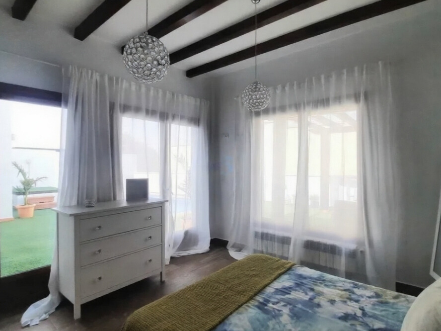 3bff252f-48f5-4885-9b70-855d08a7db90