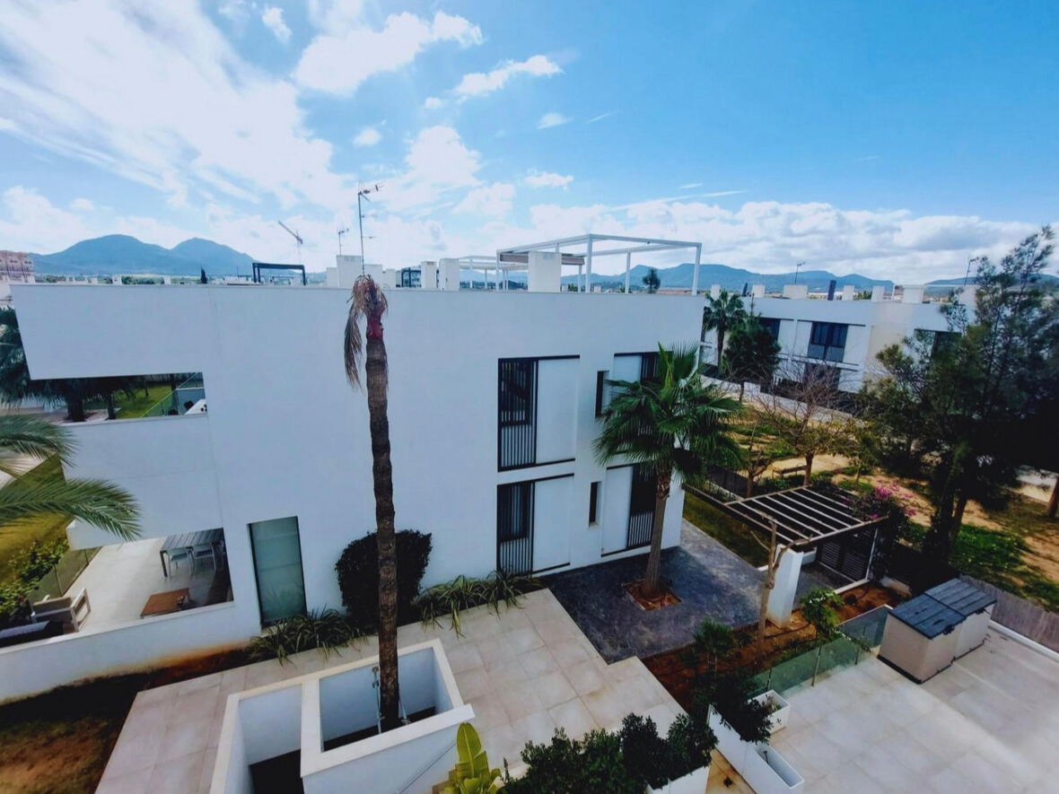 5aa22d3f-e2eb-4ee1-ada5-20147498eef2