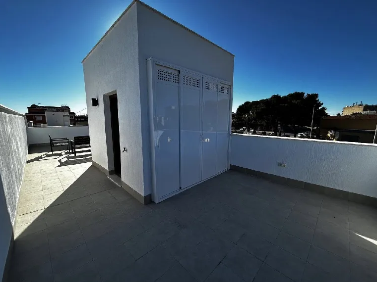 61e74639-cc96-4ac8-95f2-25761c43556a