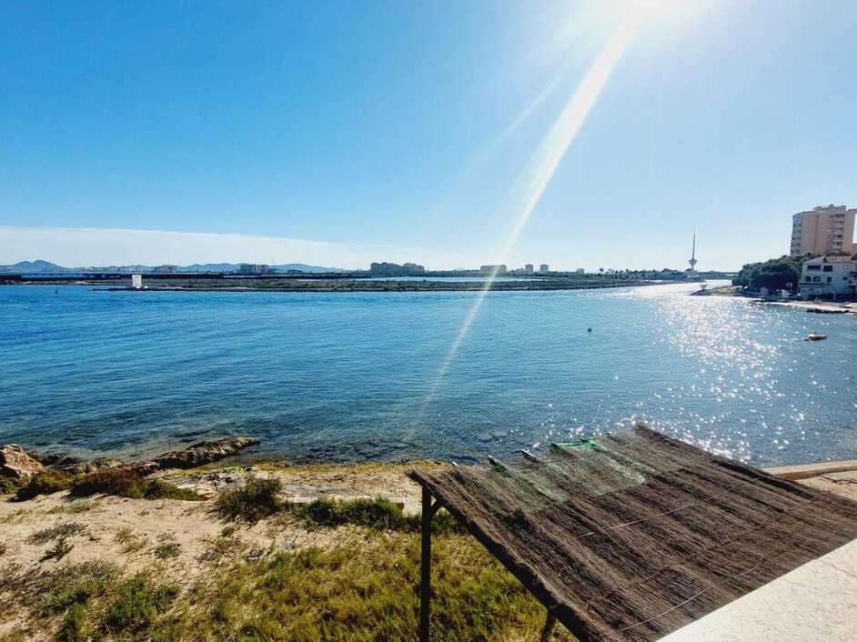 748b8042-51fa-407d-bb4b-b46e80d78460