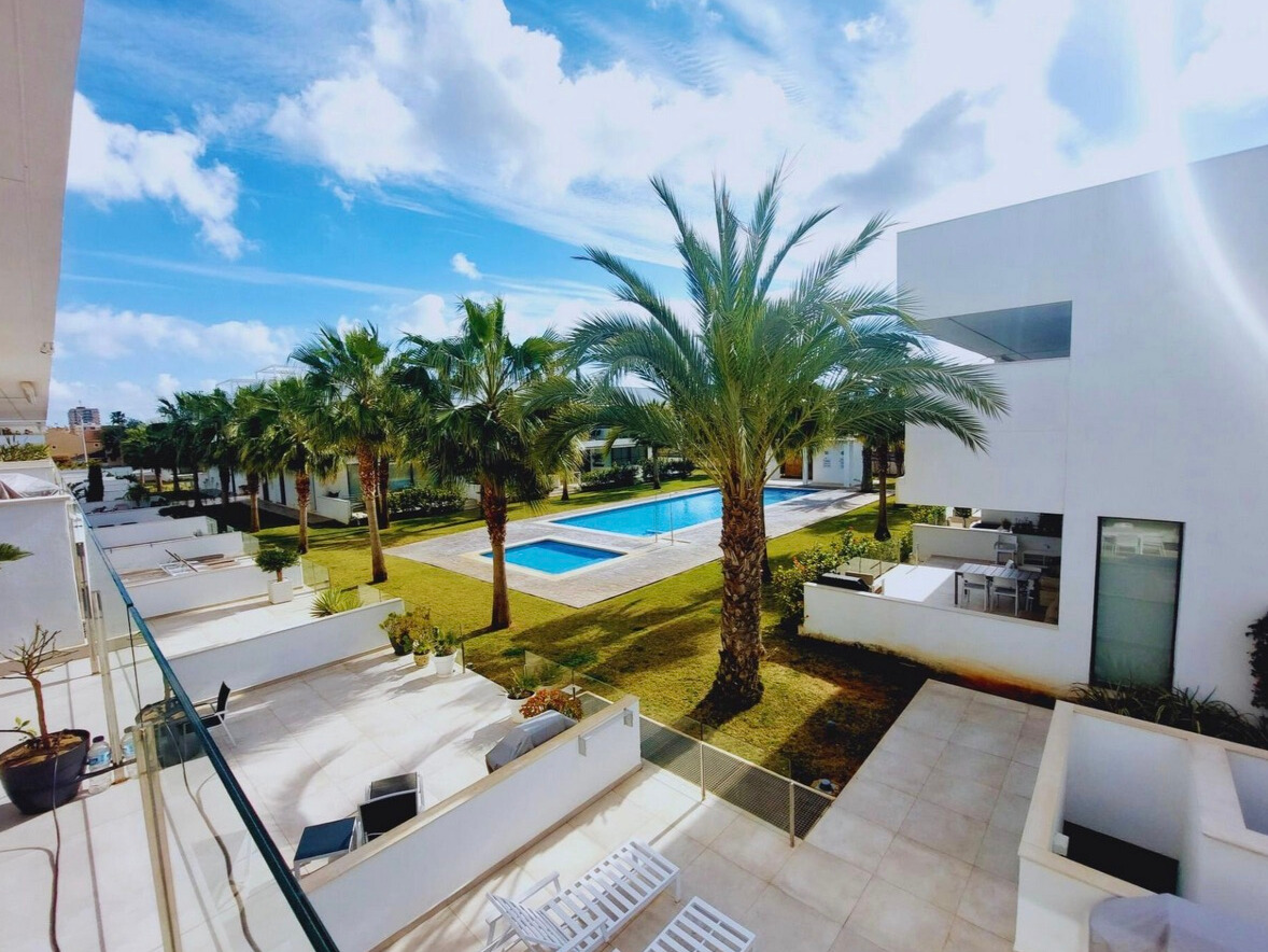 7bf6e8c3-e7e0-4a81-bbc0-62d02ffcfd79