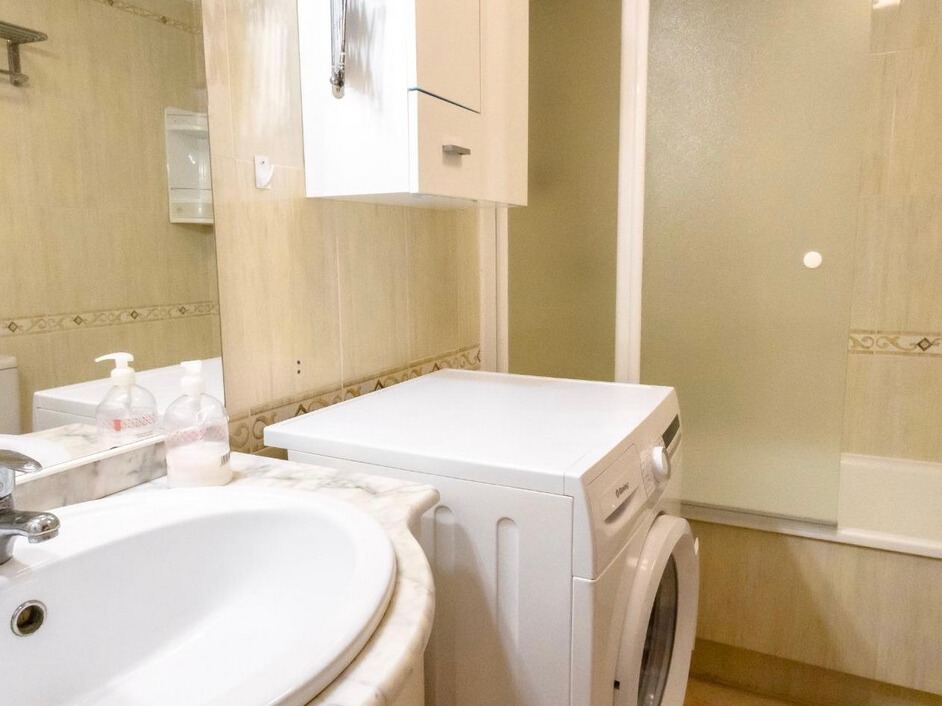 8324406c-a4d5-4ed7-8b55-21efd955d863