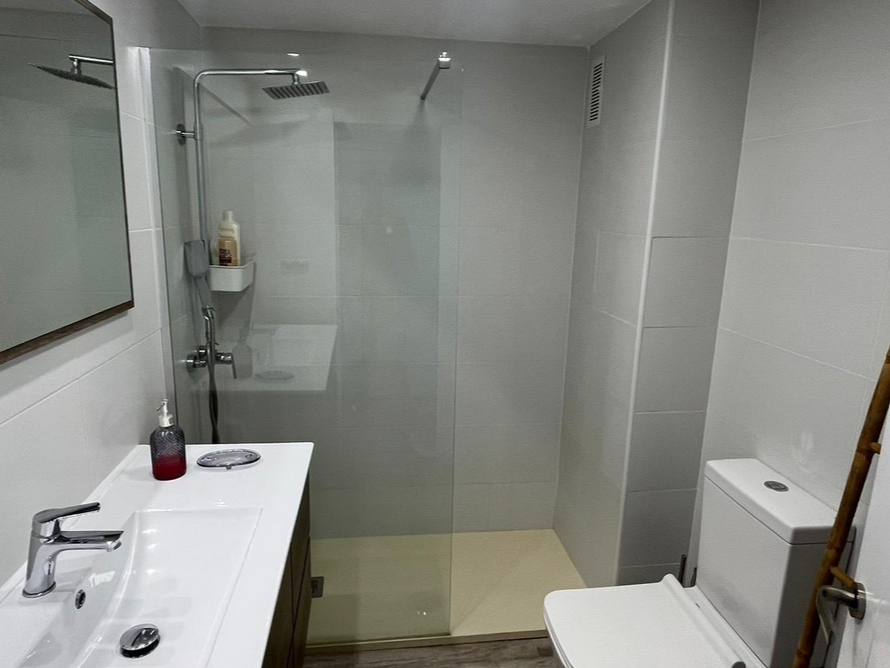 84da37d8-3464-48c8-9165-f2c0ec355e19