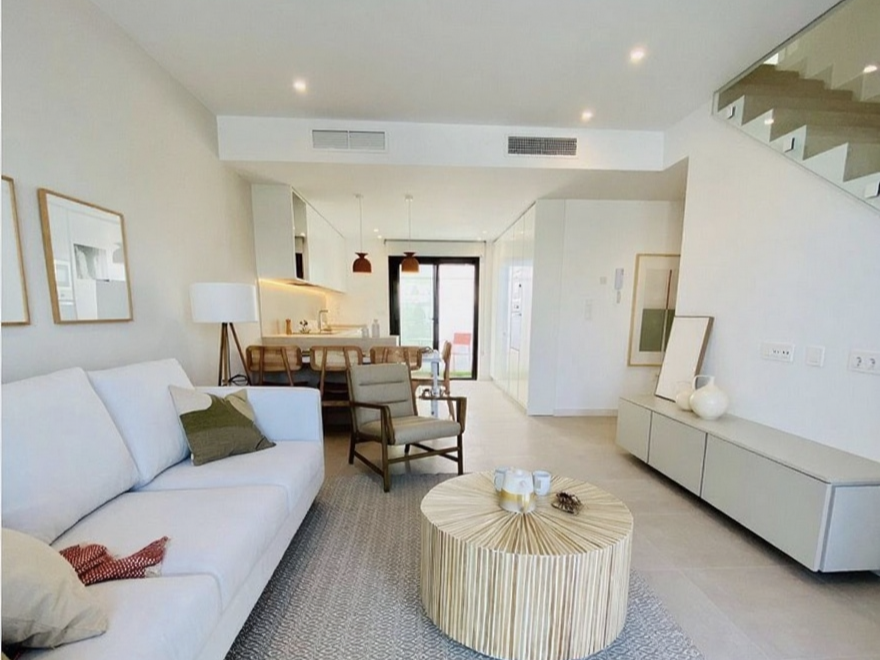 9c34bcb5-d5fe-4966-a441-4a45da10acfb