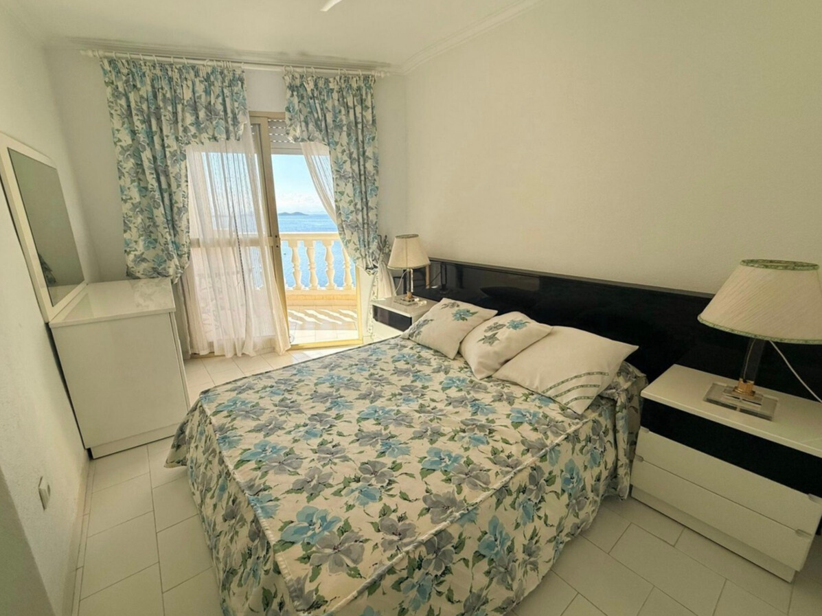 aad5d6bd-cbf2-4b22-89c2-575b9b296334