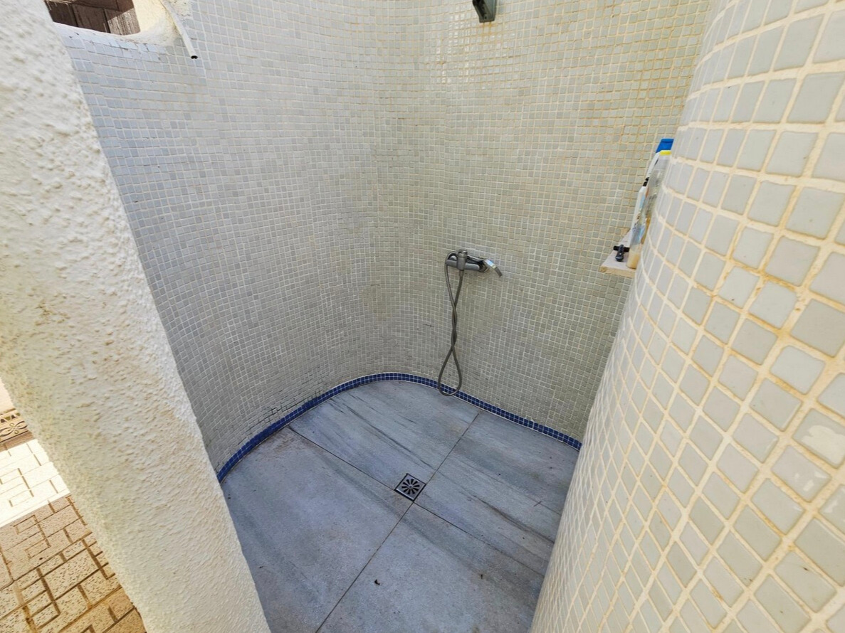 b892711c-20c0-4501-b2c0-eab8f6488ec0