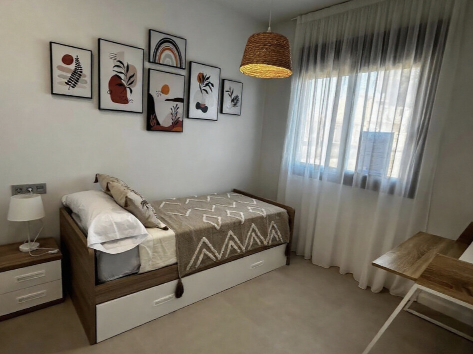 c2af2de0-6cc1-4ed4-954c-2551893225b5