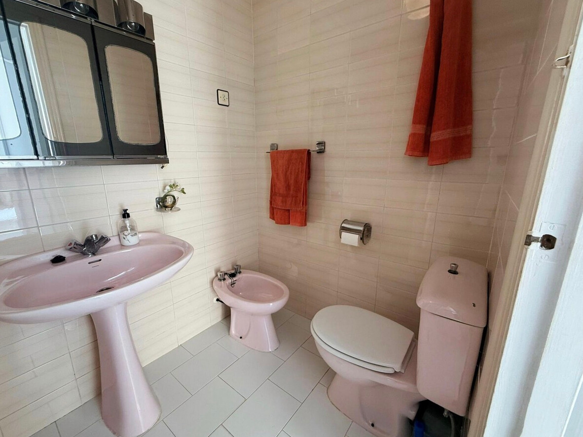 d99c224c-8950-47c2-b407-21e033fc1c9a