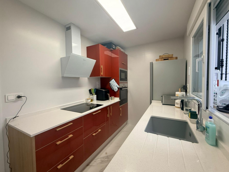 dc7982a1-c884-43b9-aa55-001ecd078358