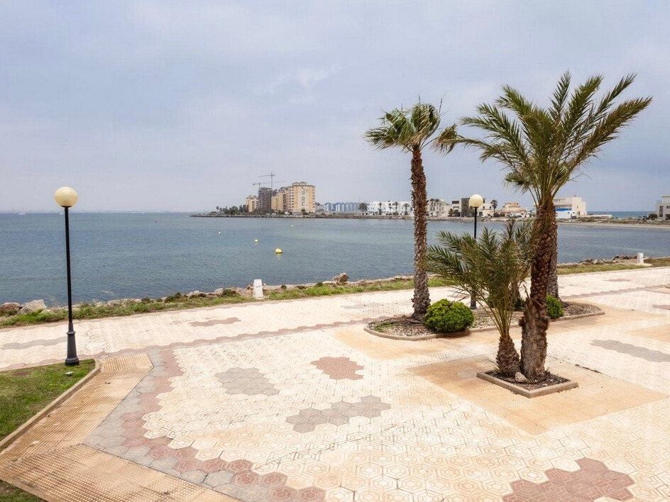 fc3312de-9d49-4ec7-8b46-a4e832a2334b