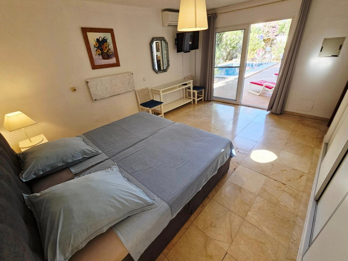 fcbe6f89-90a5-4d3e-9e3f-332a0a674cfd