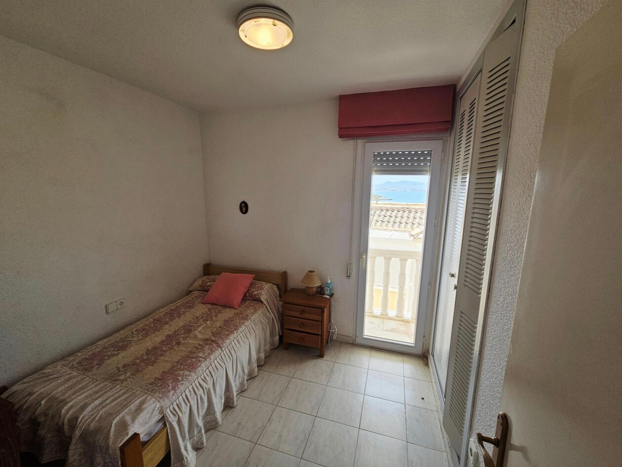 30a308b8-abd2-4b03-b451-8dc247ebd3ad