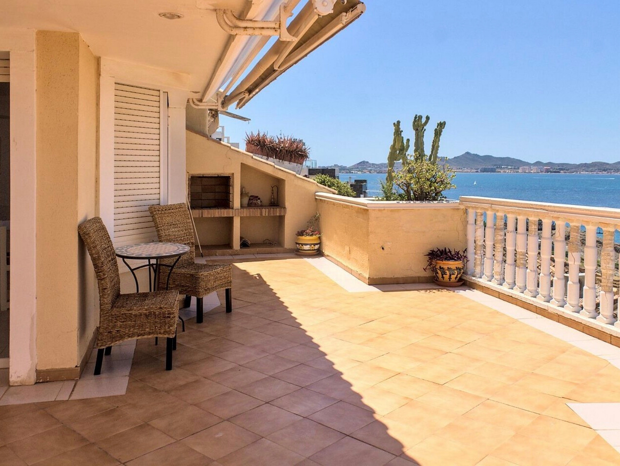 53758fab-649d-4fd8-8d1c-b53beb864fb3