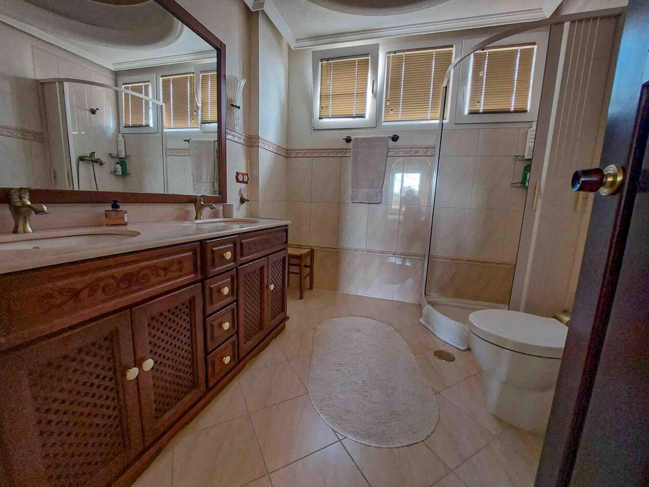 79fe0876-3914-48d3-9e6d-e14e0238c451