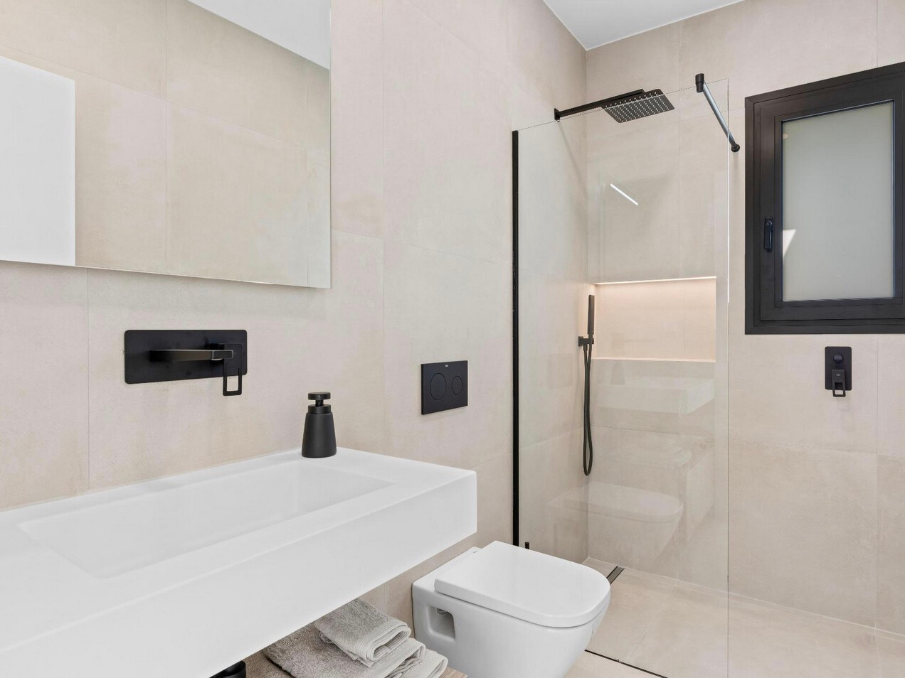 828cce75-1530-4d3c-8aa7-6113e2c56175