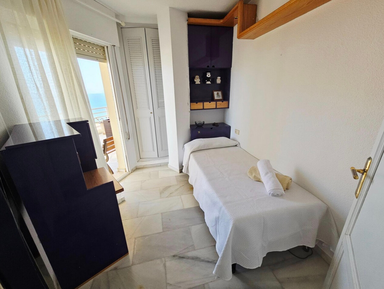 93e5a698-058e-443e-aa02-14c267793b62