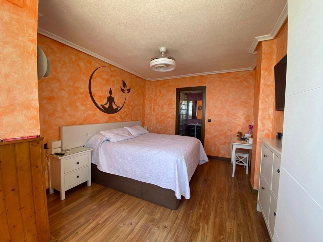 a883bf66-5d6d-454f-a1d3-0e501220989b