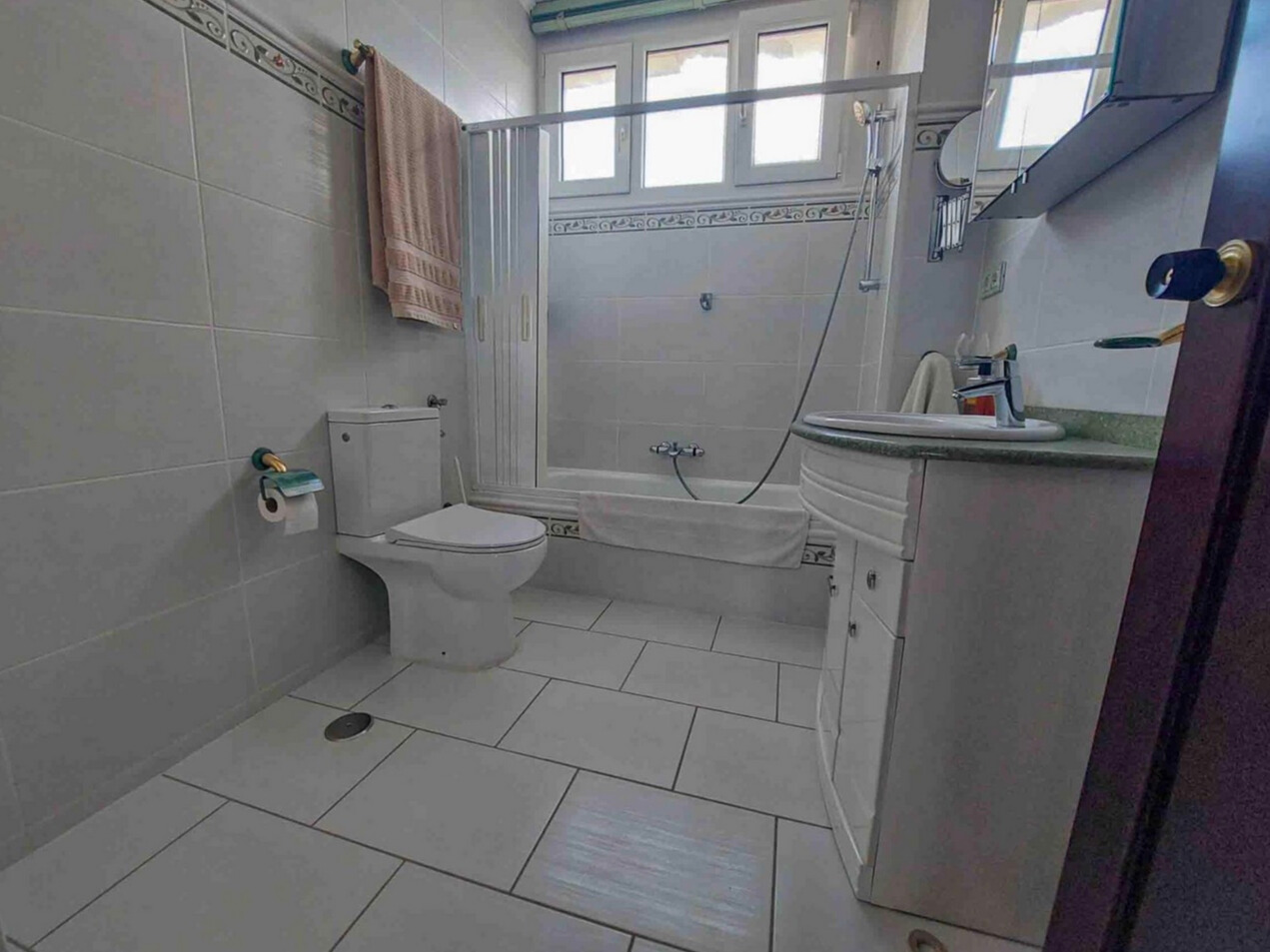 d6535319-4749-4ed9-b87c-755965e6c3ba